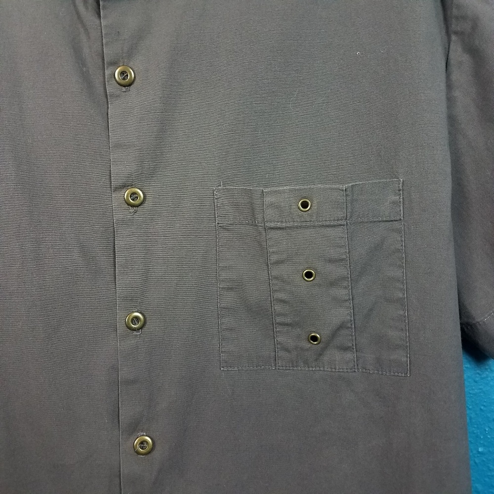 Vintage Mens banded collar short sleeve shi